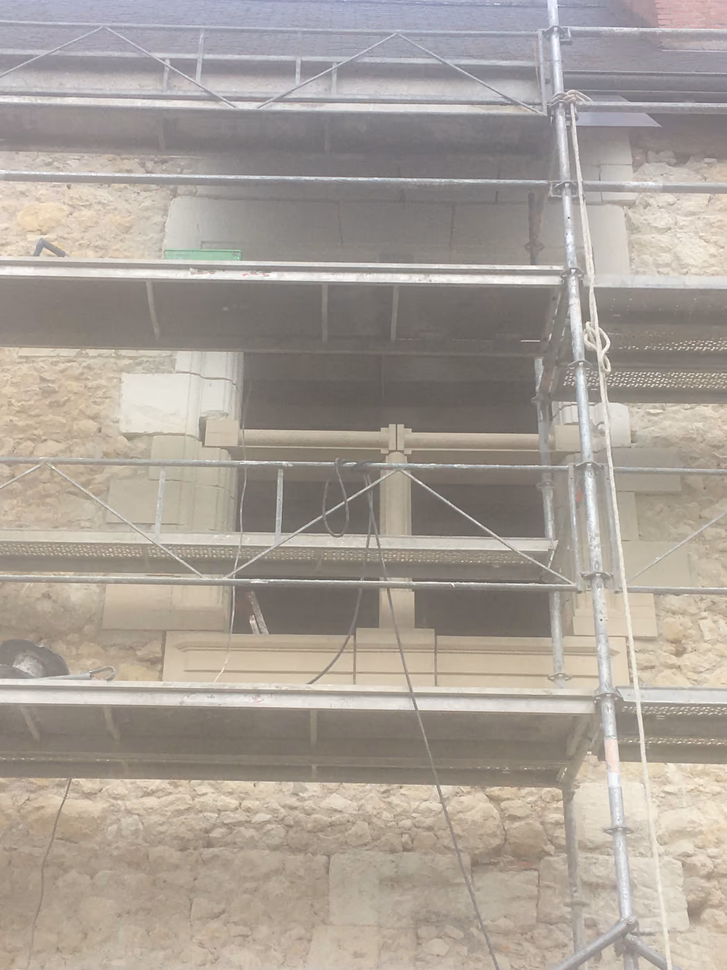 Ouvrage en pierre réalisé par MTP à Monnaie — photo 11